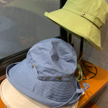 【おすすめ商品のご紹介】 虫よけ顎紐付きハット