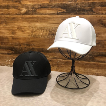 【新作入荷】　ARMANI　EXCHANGE　キャップ